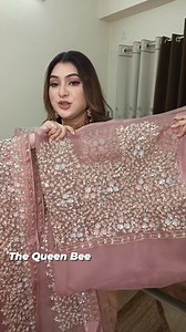 581K views · 4.8K reactions | The Queen Bee on Reels | Facebook