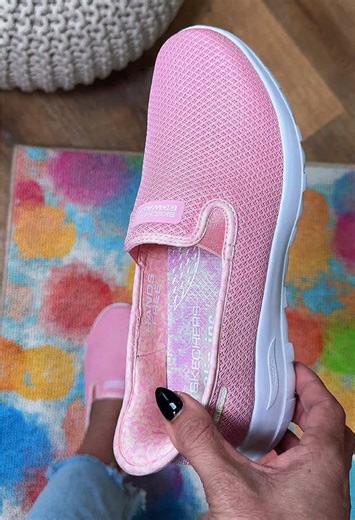 Skechers Slip In Arch Fit Go Walk Joy Sneakers Review