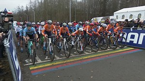 📺 Watch the Women Elite Highlights from Tábor 🇨🇿 🌈 2024 UCI Cyclo-cross World Championships #Tabor2024 | UCI Cyclo-cross