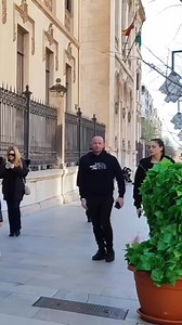 109K views · 1.3K reactions | Girls &Mens  High Funnest pranks 藍 #bushmanprank #prankvideos #funnymoments #funnyvideo #australia #canada #UnitedStates | Harry Prank | Facebook