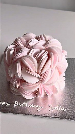 Wafer paper cake tutorial ✨