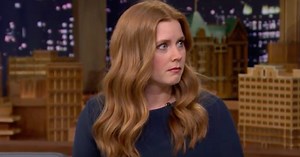 WATCH: Amy Adams Cries on Cue