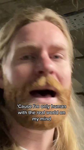 Early Morning Car Park Singing Session | Sam Ryder