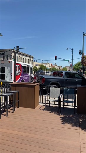 Come try Sparks Burger Co. the newest restaurant in downtown Manhattan, KS. #burgers #bestrestaurantinmanhattan #local #knowyourfarmerknowyourfood