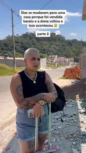 43K views · 1.5K reactions | Elas se mudaram para uma casa porque foi vendida barato e a dona voltou e isso aconteceu. Parte 2 #novelas #drama #humor #viral | Novelinha Na Tela | Facebook