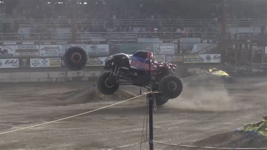 800-pound monster truck tire flies off, hits parked cars: Video
