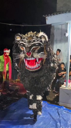 Exploring Madura's Cultural Performance Fun