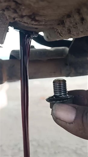 How to super splendor xtec oil change#shortvideo #oil #super