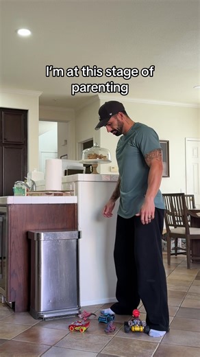 Hilarious Ways to Reveal You're a Parent