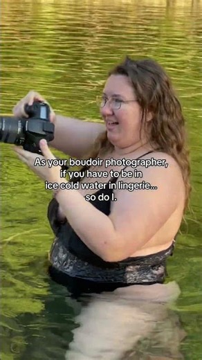 We’re in this together 🥰 #pov #photographer #womensupportingwomen #womensempowerment #girlpower