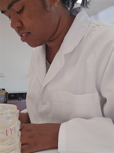 data collection day in the life of a PhD student #fungicidetesting #measuringday #dataanalysis #rstudio #mindfulwalking