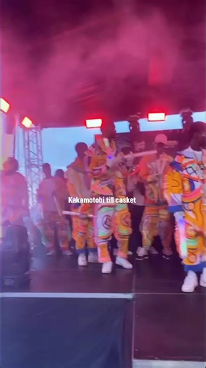 Kakamotobi till casket على TikTok