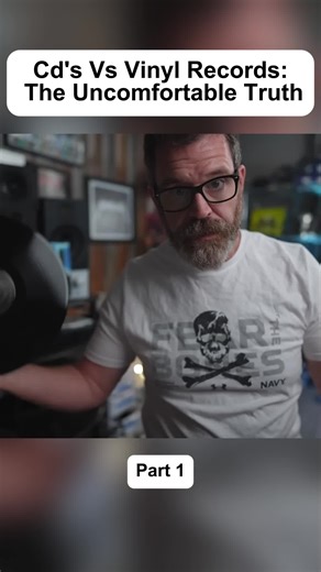 CDs vs Vinyl Records: The Uncomfortable Truth