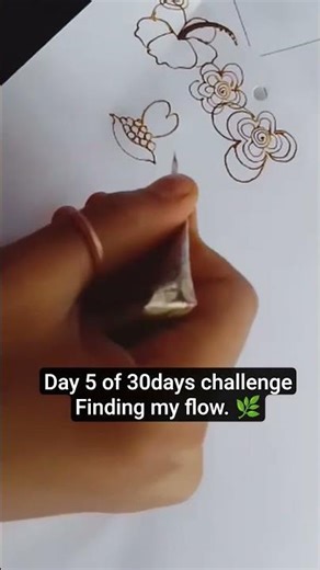 Day 5 of 30days challenge.Finding my flow🌿✍️ #30dayschallenge #mehndiartistramban #samikshamehndi