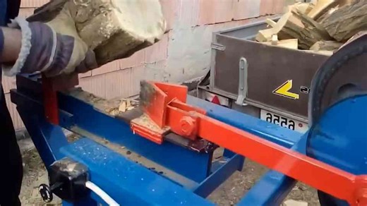 Dangerous and Fast Firewood Machines: Wood Splitter and Homemade Chipper Power