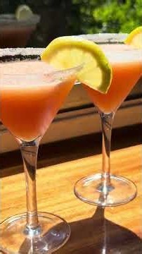 Frozen Campari Orange Martini🍹