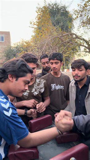Arm Wrestling Showdown: Who Will Win?