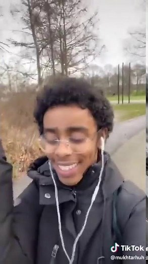 Im in the ghetto ratatata (FULL VIDEO)