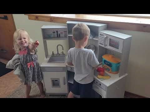 JOYLDIAS Kids Play Kitchen,Corner Wooden Pretend Toddler Kitchen Toys Playset