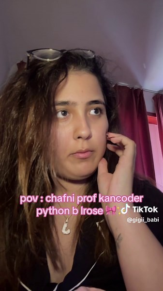 Computer Science Girl in Morocco : Chafni Prof Kancoder Python B Lrose