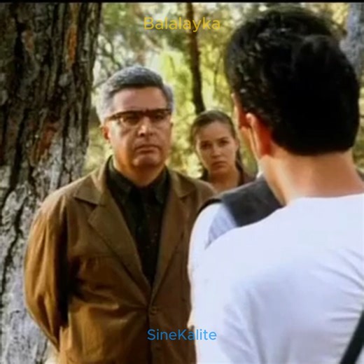 SineKalite | Balalayka - 2000 . Ali Özgentürk . Uğur Yücel - Cem Davran - Ercan Yazgan - Ozan Güven - Yekaterina Rednikova . . #balalayka #kemalsunal... | Instagram