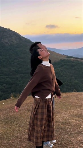 INFJ x INFP｜同频的人就像礼物 #日落🌄 #infj #infp #咏叹调组 #dou上热门 @DOU+小助手