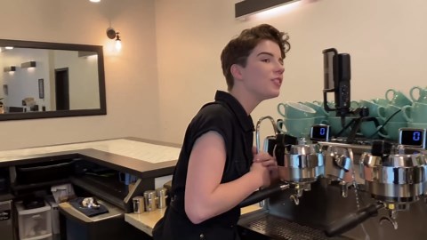 Latte art masterclass: Tulip designs & ASMR coffee experience with Morgan