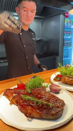 Videoclipuri postate de Transylvania Steak House (@transylvaniasteakhouse) cu original sound - Transylvania Steak House