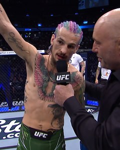 The Commentary Booth cam is back 🎥😂 Take a look at the reactions from Joe Rogan, Jon Anik and DC from the epic action at #UFC269! | UFC