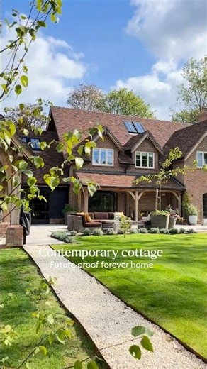 Contemporary Cottage House Tour