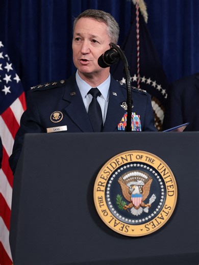 Operación para Capturar a Maduro: Revelaciones del General Caine