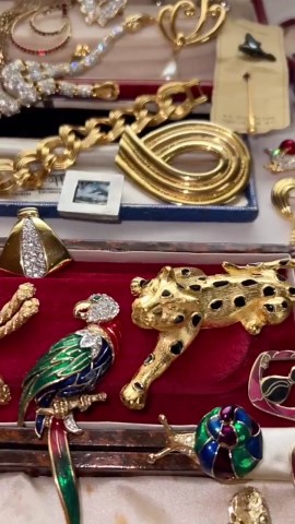 Vintage Monet Chunky Bracelet, Ribbed Link Gold Tone, Statement Chain, 80s Designer Jewelry