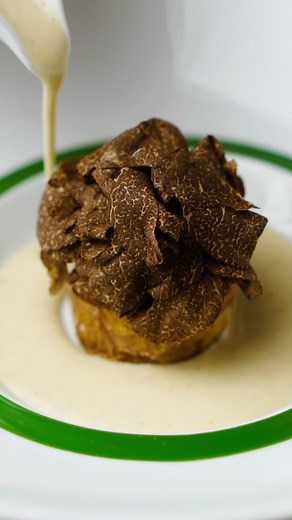 Emeril's on Instagram: "Potato Alexa is a dish that has been on our menu since 1993, when @alexarayjoel visited with her dad and asked for potatoes with truffle. We’ve been serving a variation of it ever since, and today, it’s served with fresh shaved black truffle and parmesan mornay. As our anniversary approaches later this month, we’re reflecting on our classic dishes and their evolution over the past 35 years. #emerils35 🎥: @foodstorymedialtd"