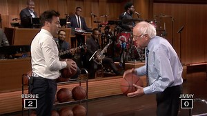 Bernie Sanders destroys Jimmy Fallon at basketball while answering campaign questions