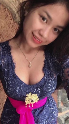 Wanita Bali Cantik - Pesona Gadis Bali yang Viral ❤️