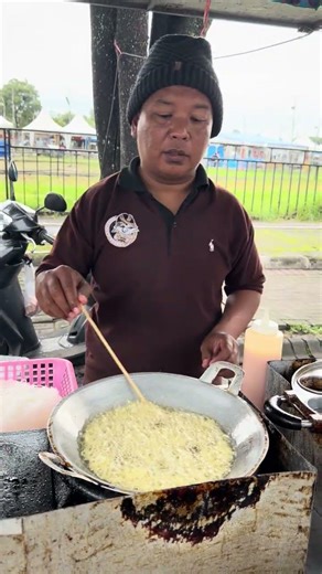 HOW TO MAKE DELICIOUS AND CRISPY EGG ROLLS LIKE STREET VENDORS ‼️ #culinary #streetfood