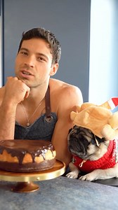 Irish Cream Cheesecake Chocolate Graham Cracker Crust: • 1½ cups (180g) ground chocolate graham crackers • 6 tbsp unsalted butter, melted Cheesecake Filling: • 4 blocks (8 oz each) cream cheese, room temp • 1 cup (200g) sugar • 2 tbsp cornstarch • 3 large eggs 1 egg yolk, room temp • 1 tbsp vanilla extract • 1 cup (250g) sour cream, room temp • ¾ cup Irish Cream Liqueur Chocolate Ganache: • 1 cup (240g) chocolate chips • ½ cup (120ml) heavy cream • 2 tbsp @fivefarmsirishcream Whipped Cream: • 1 