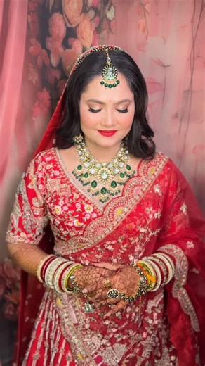 MBS Unisex Salon & Academy Agra on Instagram: "Our gorgeous bride in Red❤️✨"