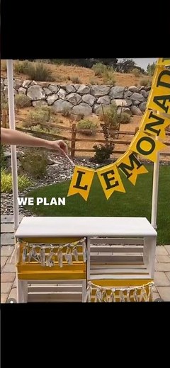DIY Lemonade Stand