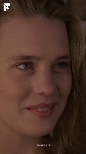 Premiere Film on Instagram: "Film: Prenses Gelin/The Princess Bride(1987) Florin isimli hayali bir ülkenin çiftliğinde yaşayan Buttercup ile çiftlik çalışanlarından biri arasında masumane bir aşk doğmuştur. Buttercup'a duyduğu aşk için yaşadığı yeri terk eden Westley iyi bir geleceğe sahip olup evlenebilmeleri için bir gemiye atlar. Fakat yolculuk sırasında korsanların saldırısına uğrayan gemi iki aşığı birbirinden ayırır..."