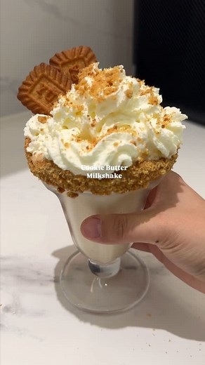 U-Taste Kitchen on Instagram: "Cookie Butter Milkshake. Recipe linked in my bio. #cookiebutter #milkshake #cookiebuttermilkshake #slushie #slushies #dessert #recipe #viral #viralvideos #viralreels #viralpost"