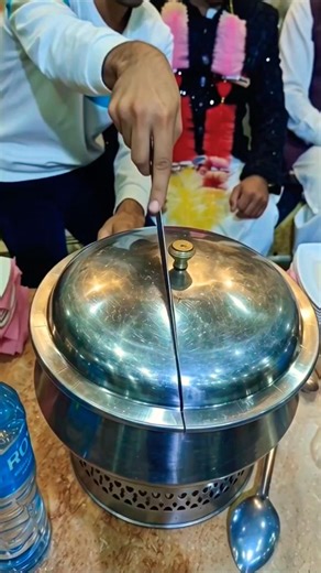 Cake or fake challenge with Groom - Funny wedding moments