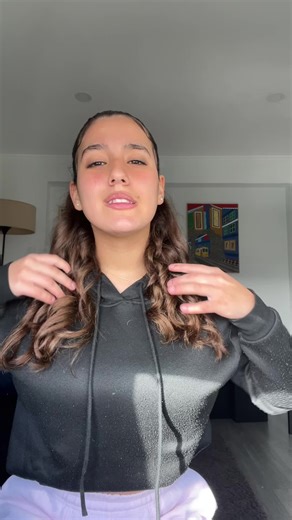 bea🫧 (@bea_lopes50)’s videos with som original - apollo'