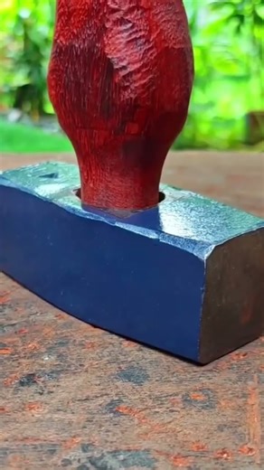 The following is a process for installing a handle on a hammer correctly and securely.#shorts