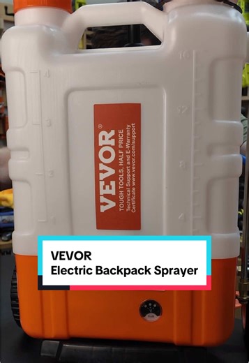 It’s 2026, why are we still using pump sprayers when you can get the electric sprayer from @VEVOR Automotive Store for this price?! #backpacksprayer #sprayer #lawncare #landscaping #tiktokshopjumpstartsale
