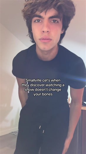 Dilling10 (@dilling10)’s video of Smallville