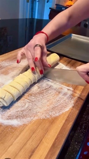 Irina Prosmushkin | Feel Like Yourself Again on Instagram: "🥐 Puff Pastry Elephant Ears (Palmiers) 3 ingredients. 15 minutes. Flaky, crispy, caramelized perfection. Puff pastry elephant ears — because sometimes simple wins 🥐✨ Ingredients: 1 sheet frozen puff pastry (thawed but still cold) 1/4-1/2 cup granulated sugar (use more if you like it sweeter) Pinch of salt #cookingwithlove❤️ #puffpastry #elphantears #simpledessert #frenchdessert"
