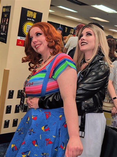 Check out all the Good Guys in line for Brad Dourif at Steel City Con! #chucky #childsplay #steelcitycon #braddourif @Sarah Spectre @Samurai Jill