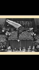 Esto era el arte de la vertical 🤸🏼 #circus #acrobacia #vintage | Historia Circo