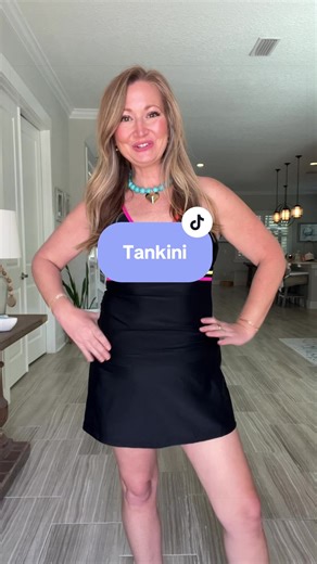 Such a flattering tankini skirt swimsuit. @Blooming Jelly US #bloomingjelly #tankini #tankinis #swimskirt #twopieceswimsuit
